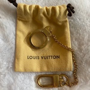 Louis Vuitton bag chain (no bag included)